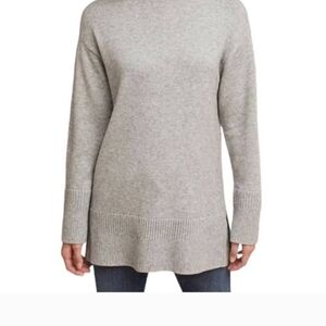 Anthropologie Light Gray Women's Turtleneck Sweater